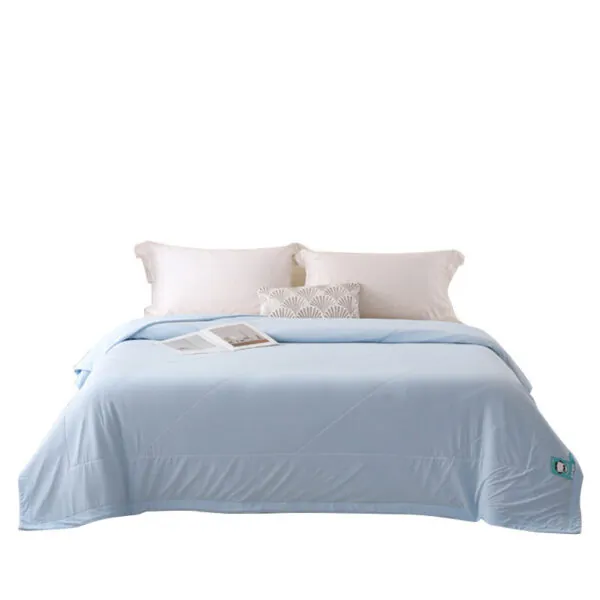 Cooling Comforter Set for Summer Light Blue