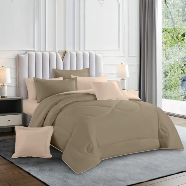 Modern & Simple Solid Comforter Set